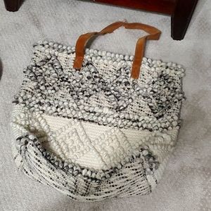 Large shoulder bag